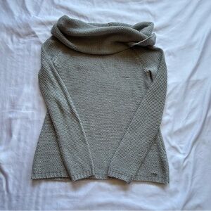Women's Gray Sweater